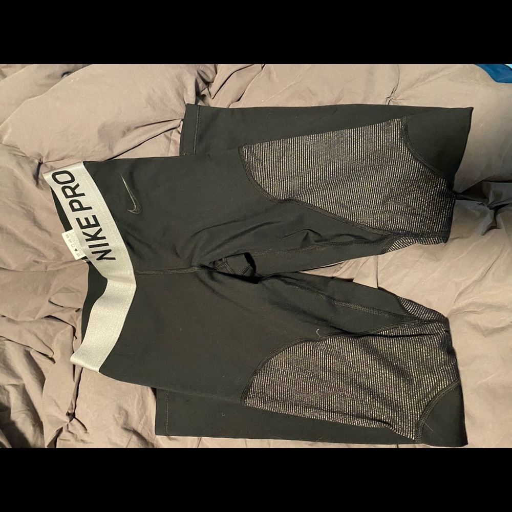 Nike leggings